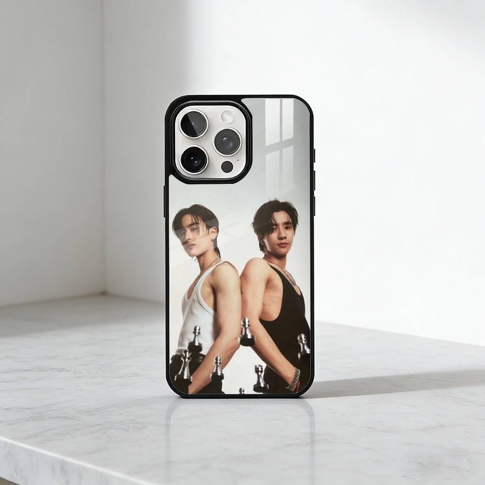 D-Devil K-Kiss Perth x Santa C - Phone Cases Perth recension och pris