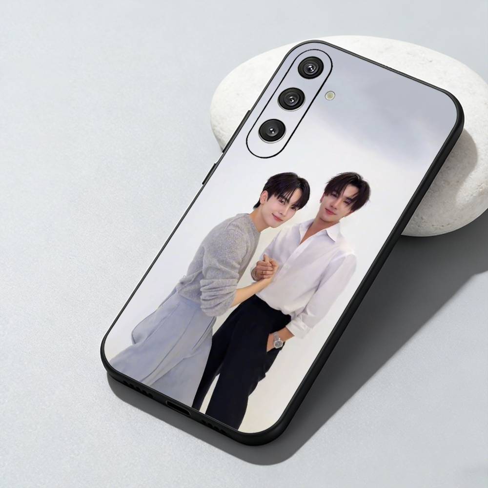 D-Devil K-Kiss Perth x Santa C - Phone Cases Perth recension och pris