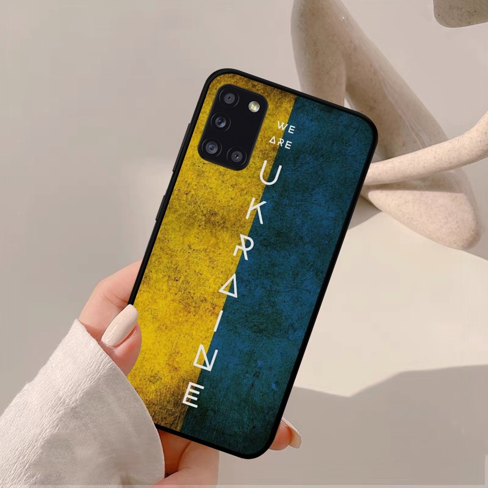 Ukraine Flag Ukrainian girl Ph - Phone Cases Rimowa recension och pris