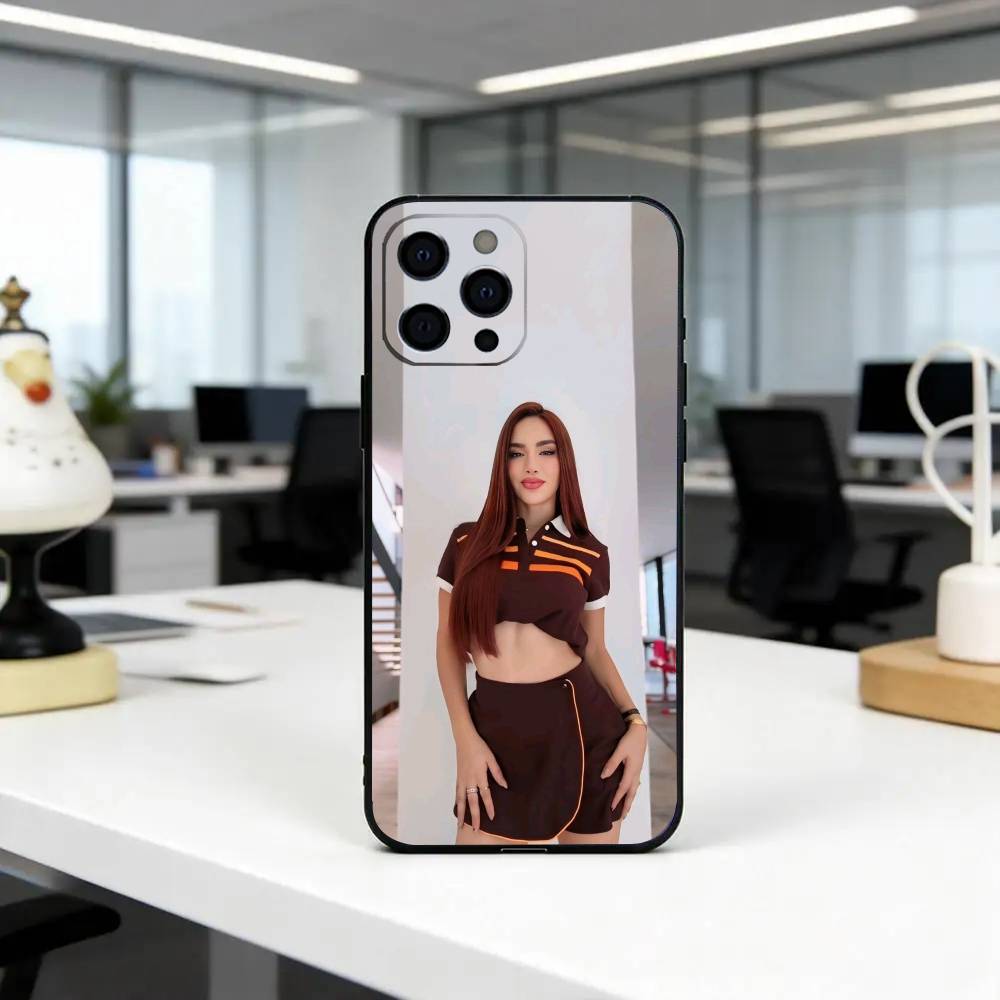 Latin Pop  K-Kim-M  L-Loaiza-Z - Phone Cases Za recension och pris