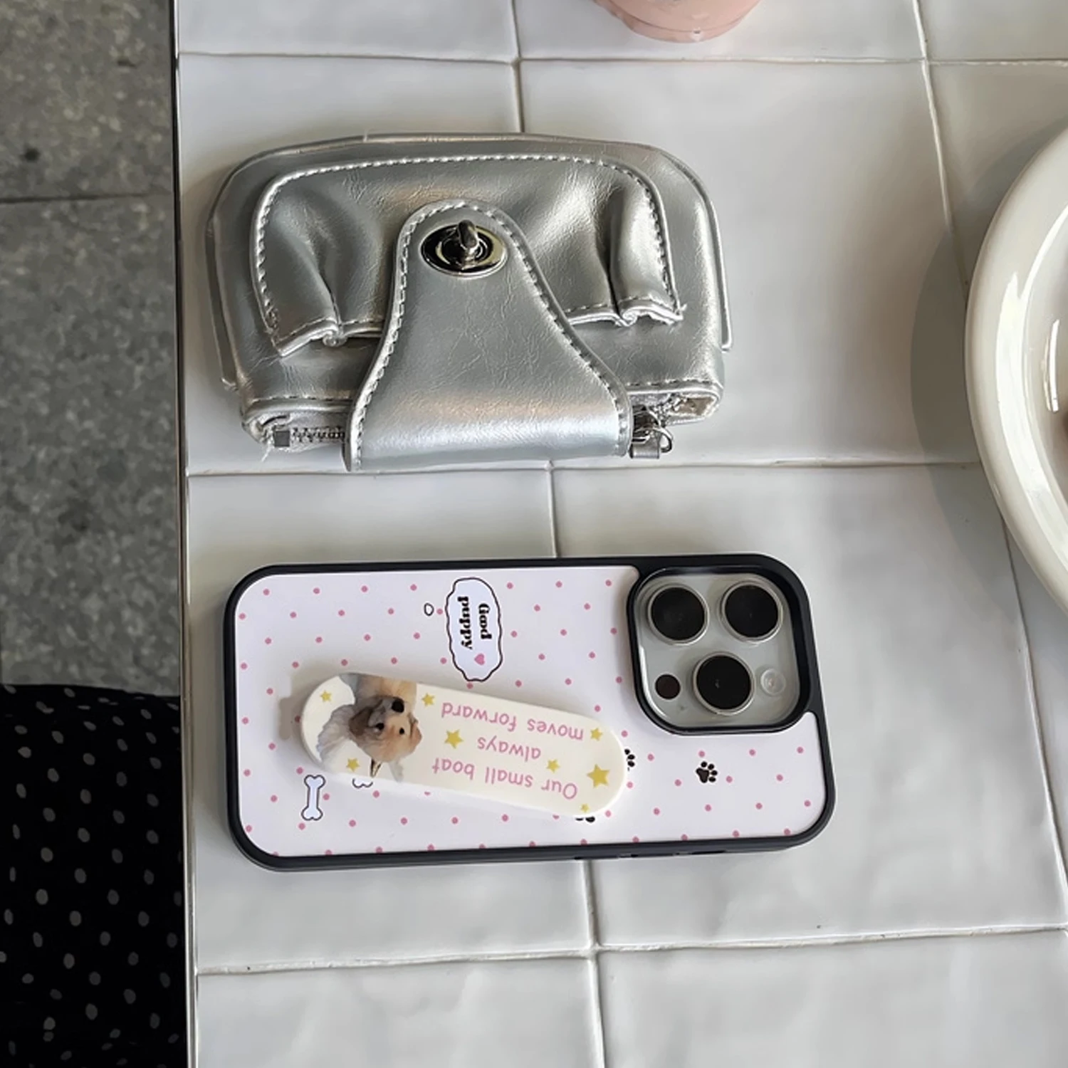 INS Pink Wave Point Good Puppy - Phone Cases With Stand recension och pris